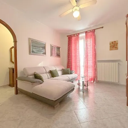 Ikea-metro 5 Min Getaway شقة جنوة